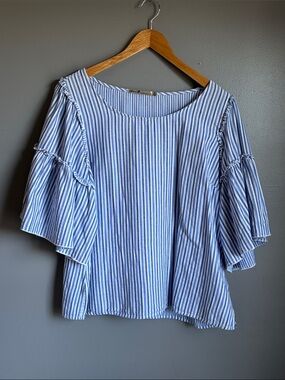 Seven7 Blue & White Striped Ruffle Sleeve Blouse